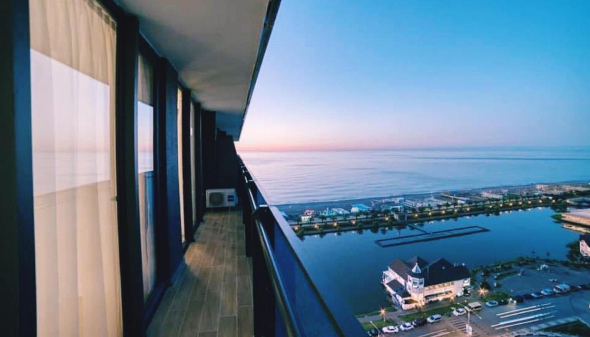 باتومي Orbi City-Sea View Aparthotel المظهر الخارجي الصورة