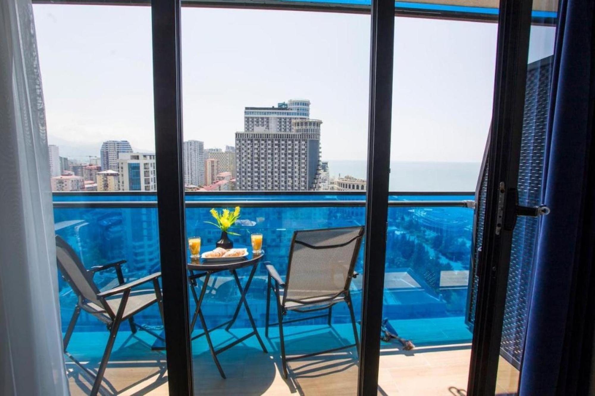 باتومي Orbi City-Sea View Aparthotel المظهر الخارجي الصورة